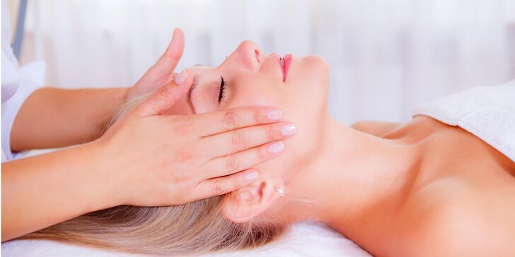 30minutová ruční lymfatická masáž obličeje, krku, hlavy a dekoltu