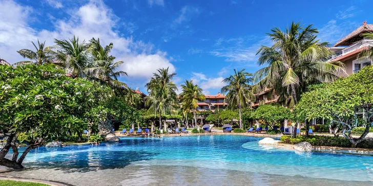 Přepychový 5* resort na Bali: 6–12 nocí, snídaně, obří bazén, fitness a spa a česky hovořící delegát