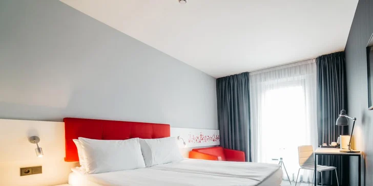 2–3 dny v Krakově: zázemí moderního hotelu, snídaně a relax v aquaparku