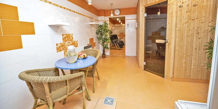 Přivítá vás hotel Skicentrum***, ve kterém strávíte parádních pár dní. 