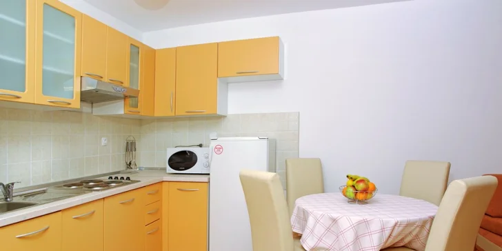 Dovolená na Brači: 4-7 nocí, letovisko Bol, apartmány 300 m od pláže