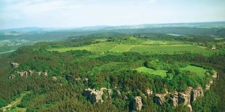 Fotografem v oblacích: lety nad Sněžkou, Českým rájem i Bezdězem