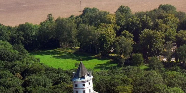Fotografem v oblacích: lety nad Sněžkou, Českým rájem i Bezdězem