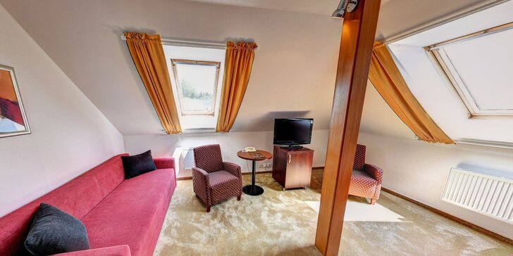 Komfortní pobyt ve Vyškově: elegantní pokoje, bohatá polopenze a masáž v křesle