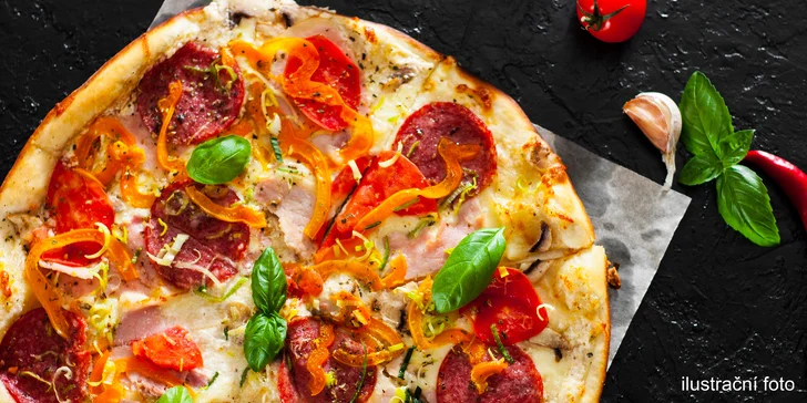 2 pizzy dle výběru s sebou či s možností rozvozu: šunková, špenátová i Hawai
