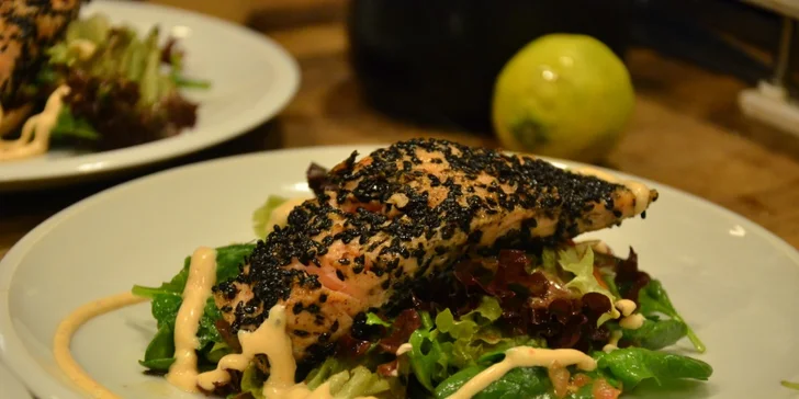 2 různé kuchařské show v Presto Meat marketu: degustace i skvělá podívaná