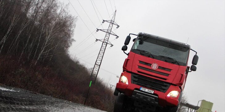 Nejnovější náklaďák Tatra Phoenix Euro 6: 15 min. spolujízdy i 30 min. řízení