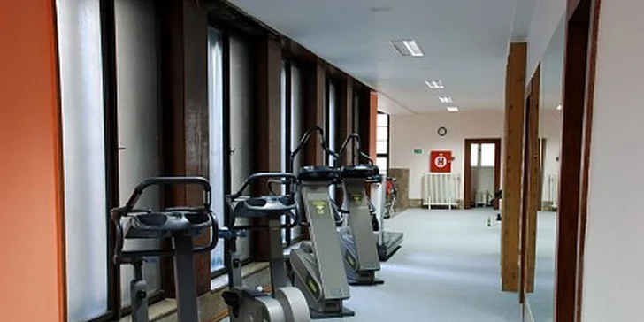 240 Kč za 1 lekci s osobním fitness trenérem v centru Prahy za 400 Kč