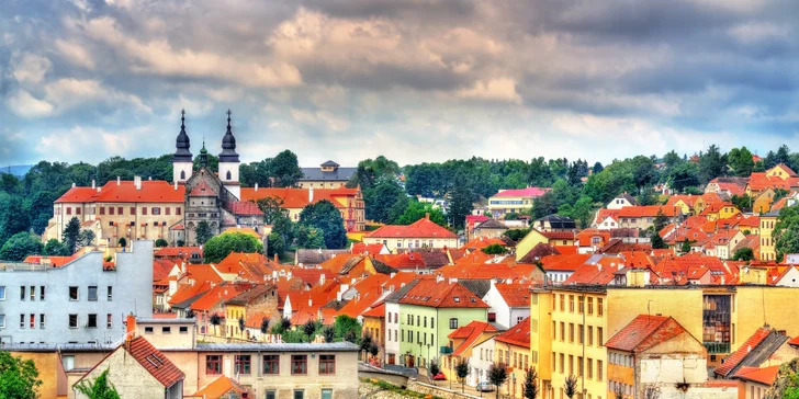 4* relax v Třebíči: snídaně i polopenze, wellness a vstupenky do památky UNESCO a aquaparku