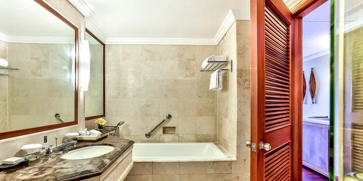 Zažijte exotiku v 5* resortu na Bali: 6–12 nocí se snídaní a soukromou pláží