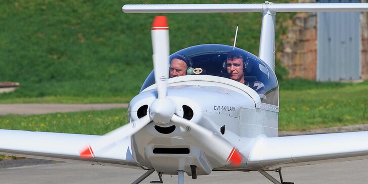 Pilotem na zkoušku: 20–60minutový zážitkový let ve dvoumístném ultralightu