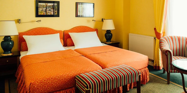 Relaxační pobyt v Karlových Varech s bazénem, procedurami a polopenzí