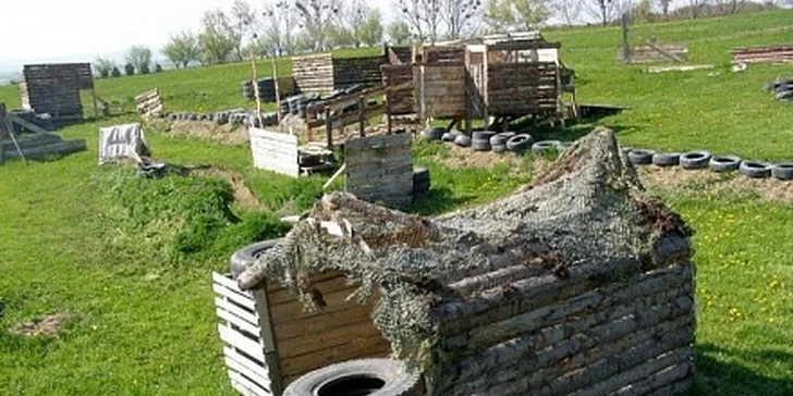 Z počítače do reality: adrenalinová airsoftová přestřelka na hřišti o 5000 m²