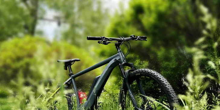 Priamo v penzióne si môžete požičať e-biky. V niektorých variantoch sú už e-biky započítané v cene.