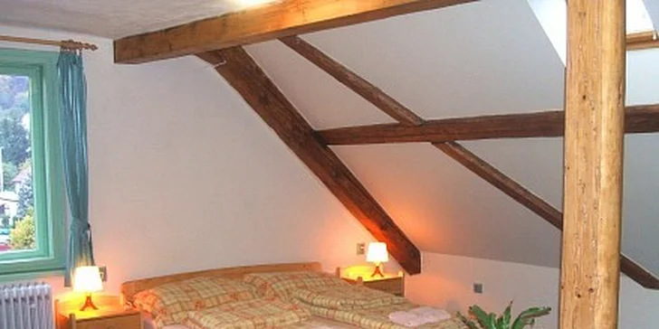 850 Kč za 2 noci se snídaní pro 2 osoby v Podkrkonoší v hodnotě 1700 Kč