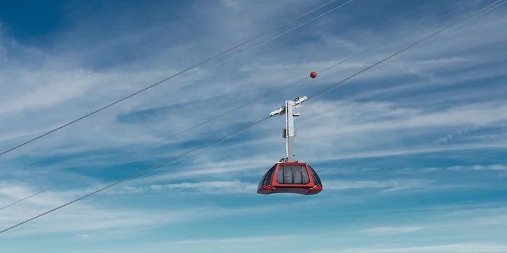 Zájezd do Švýcarska za alpskými panoramaty a nejstrmější zubačkou světa