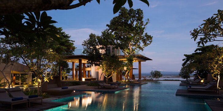 Přepychový 5* resort na Bali: 7–14 nocí, snídaně, 2 bazény, lázně a fitness a česky hovořící delegát na telefonu