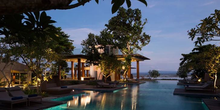 Přepychový 5* resort na Bali: 6–12 nocí, snídaně, 2 bazény, lázně a fitness a česky hovořící delegát