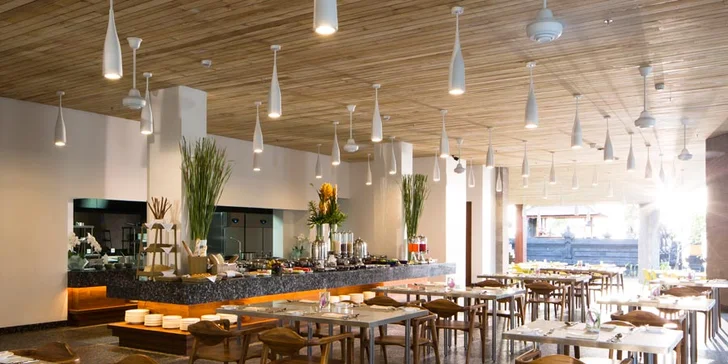 Přepychový 5* resort na Bali: 6–12 nocí, snídaně, 2 bazény, lázně a fitness a česky hovořící delegát