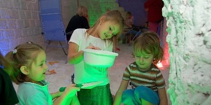 120 Kč za vstup do Solné jeskyně a masáž pro 2 osoby se slevou 70 %