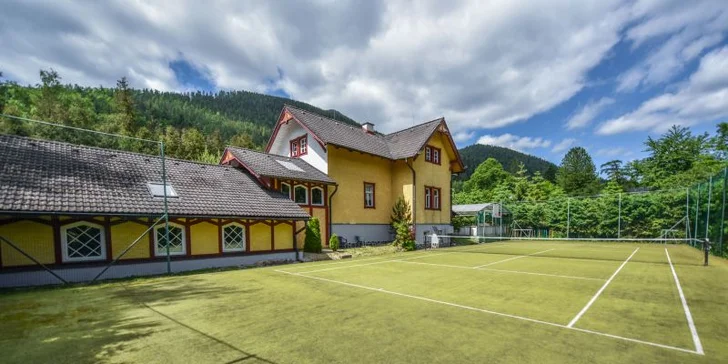 Výlety i relax v Tatrách: dovolená ve vilce či srubech pro 2 až 4 osoby