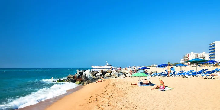 Španělsko Costa del Maresme pro 2 i rodinu: 7 nocí s polopenzí v hotelu 50 m od moře