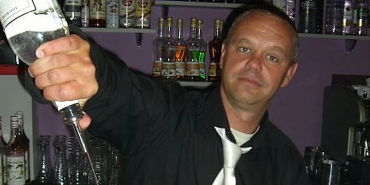 50 Kč za drink Tequila Sunrise v novém Cocktail Baru v hodnotě 100 Kč