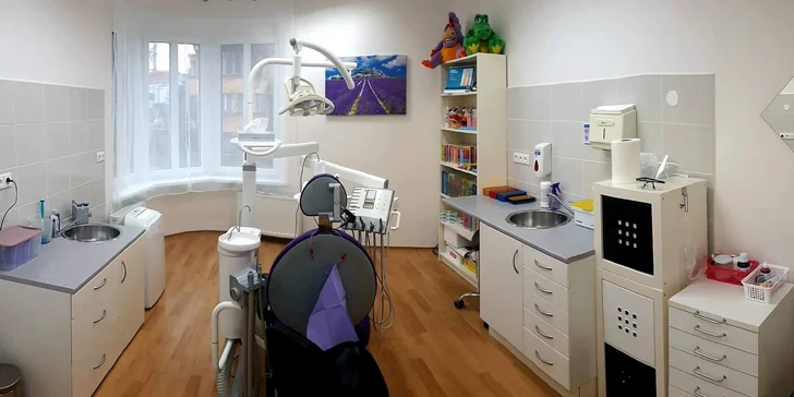 Dentální hygiena: odstranění pigmentace, depuralizace, fluoridace i instruktáž