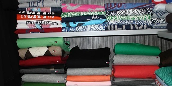 500 Kč za voucher na Hilfiger, Ralph Lauren, Guess, Abercrombie. 50% sleva