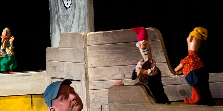 Vstupenka na divadelní představení Ať žijí duchové! v Divadle Bez zábradlí