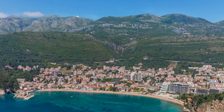 Apartmány Fortunella**** stoja len 250 m od pláže.