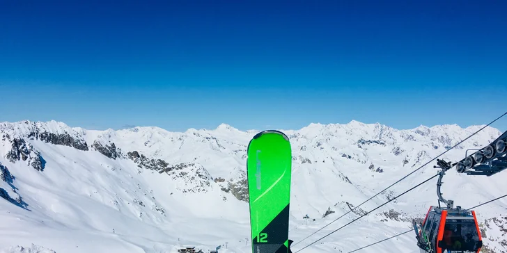 Lyžařský zájezd na 2 - 3 noci do Passo Tonale s polopenzí a skipasem
