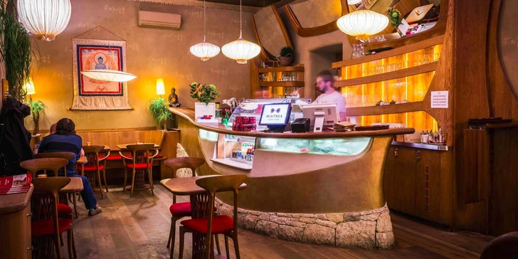 Vegetariánské menu pro 2: předkrm, hlavní chod i dezert podle výběru