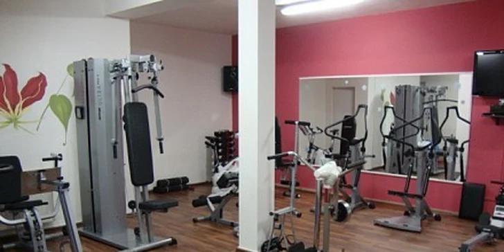 40 % sleva na permanentku 10 vstupů do fitness centra jen pro ženy
