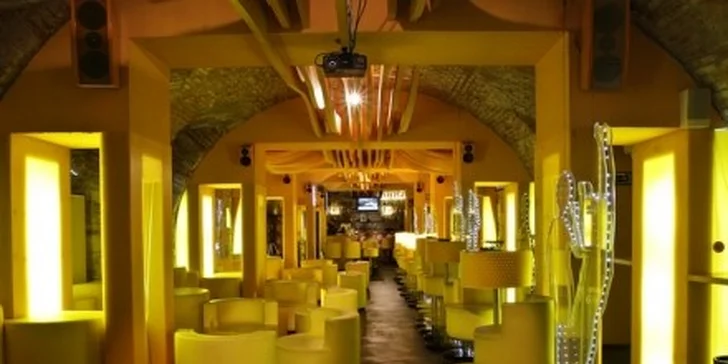 199 Kč za ČTYŘI koktejly v hodnotě až 580 Kč! Vyhlášený Havana Club v centru Prahy, výtečné nápoje a super atmosféra.