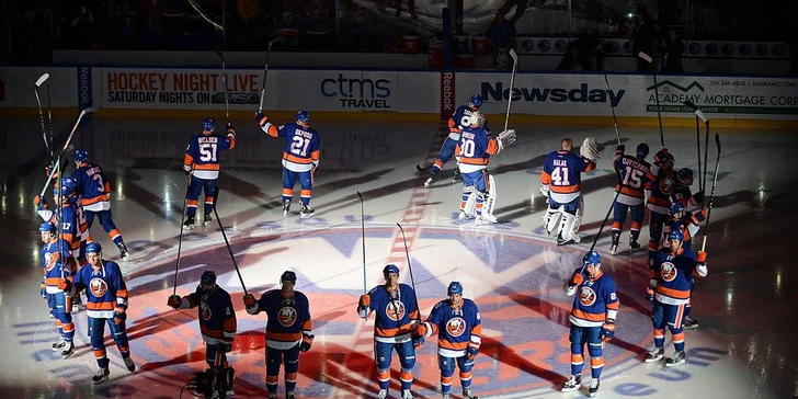 Zápas NHL Islanders vs. Colorado Avalanche v New Yorku vč. letenky a 2 nocí