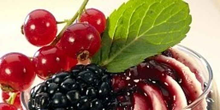 53 Kč za 2x horké maliny v Caffe la Storia v původní hodnotě 110 Kč