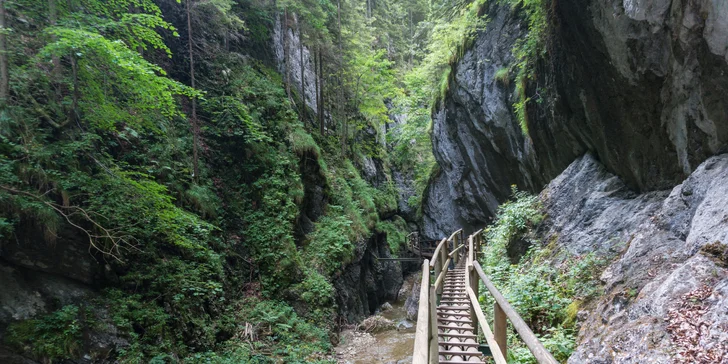 Jednodenní poznávací výlet do kaňonu Medvědí soutěska v Rakousku