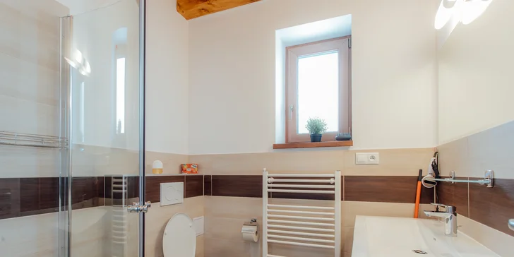 Aktivní dovolená v Kremnických vrších: ubytování s polopenzí, ferrata set pro dva i sleva do wellness