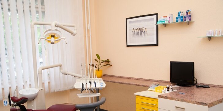 Postarejte se o zuby: dentální hygiena včetně pískování Air-flow i prohlídky