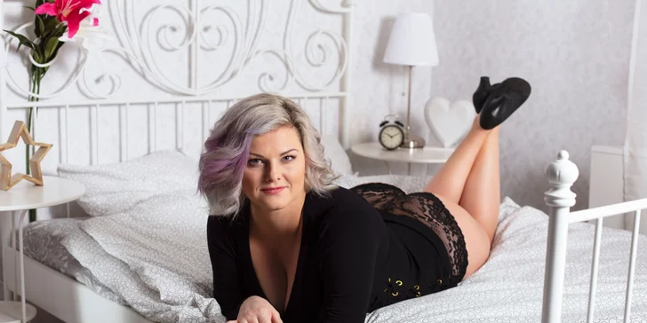 Boudoir focení: krásné a vkusné fotografie žen s profi fotografkou i líčení