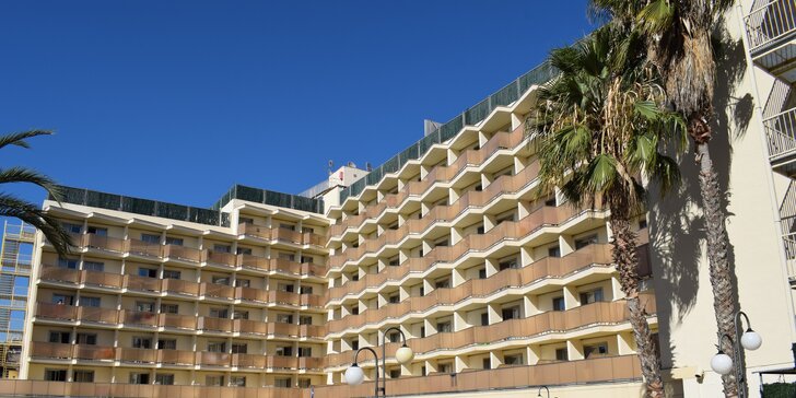 Dovolená ve 4* hotelu na Costa Brava s polopenzí; 1. dítě do 13,99 let zdarma, 2. dítě do 13,99 let 50%