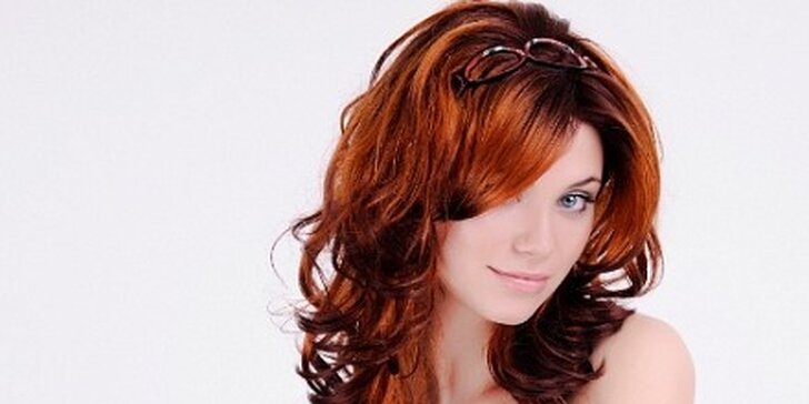 Hýčkání pro vaše vlasy: kadeřnické balíčky pro dámy dle výběru