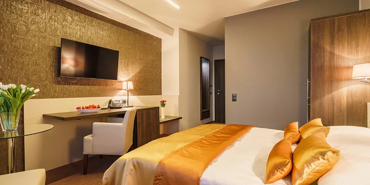  Pohodlie zaručí útulný a luxusný interiér a moderne zariadené izby s nádychom elegancie. 