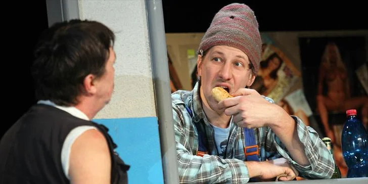 Zavítejte do divadla Na Jezerce na představení Práskni do bot
