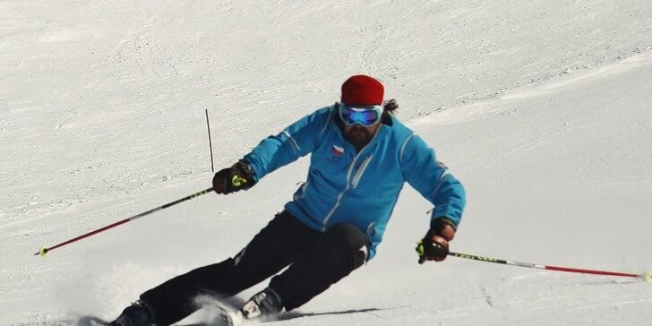 Naučte se řezat oblouky: privátní carvingový kurz pro pokročilé lyžaře