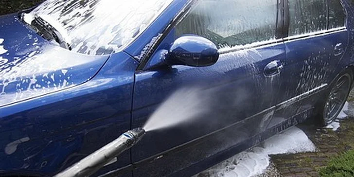 195 Kč za ruční mytí v hodnotě 350 Kč