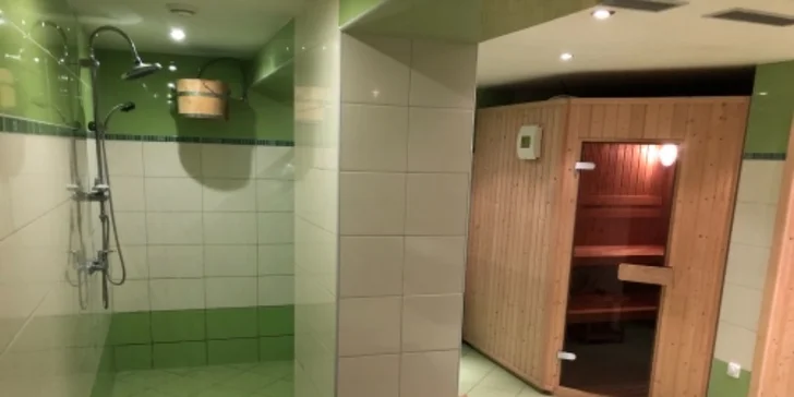 Aktivní odpočinek: pobyt s polopenzí a privátním wellness přímo pod hradem Trosky
