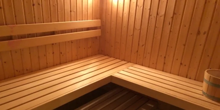 Aktivní odpočinek: pobyt s polopenzí a privátním wellness přímo pod hradem Trosky