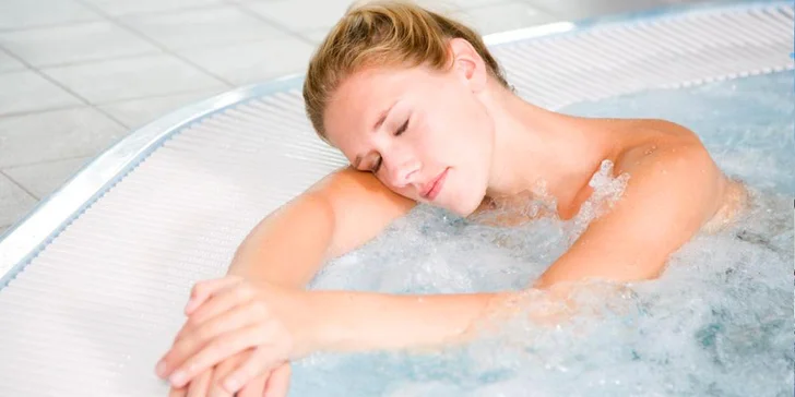 Jarní pohoda i výlety v Orlických horách s polopenzí, wellness a bazénem